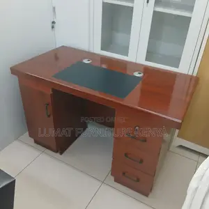 1200mm Modern Staff Desk