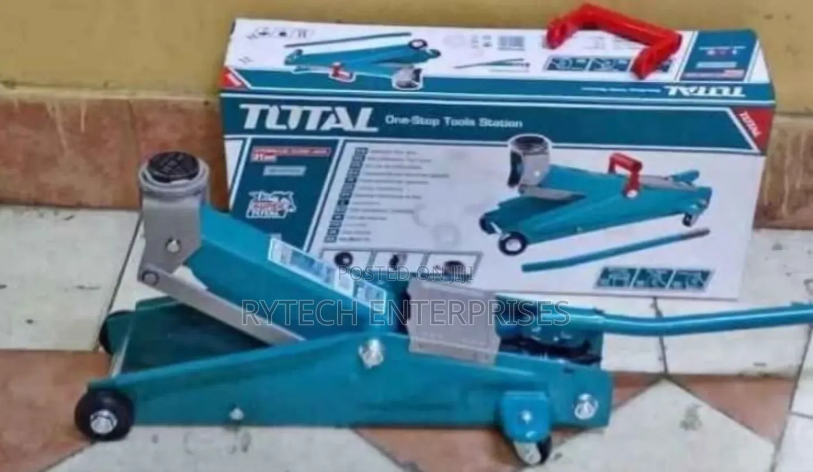 Total 2 Ton Hydraulic Floor Jack