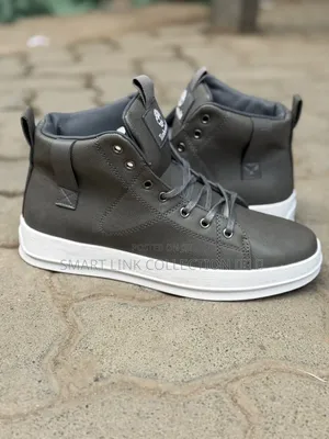 Timberland Casual High Top.