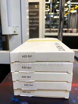 Original Samsung A32 Broken Screen Replacement And Installation