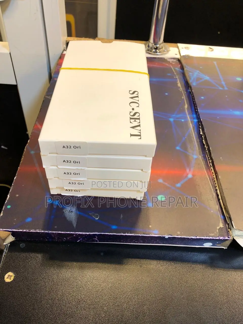 Original Samsung A32 Broken Screen Replacement And Installation