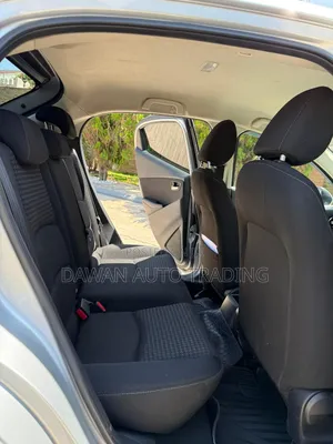 Mazda Demio 2018 Silver