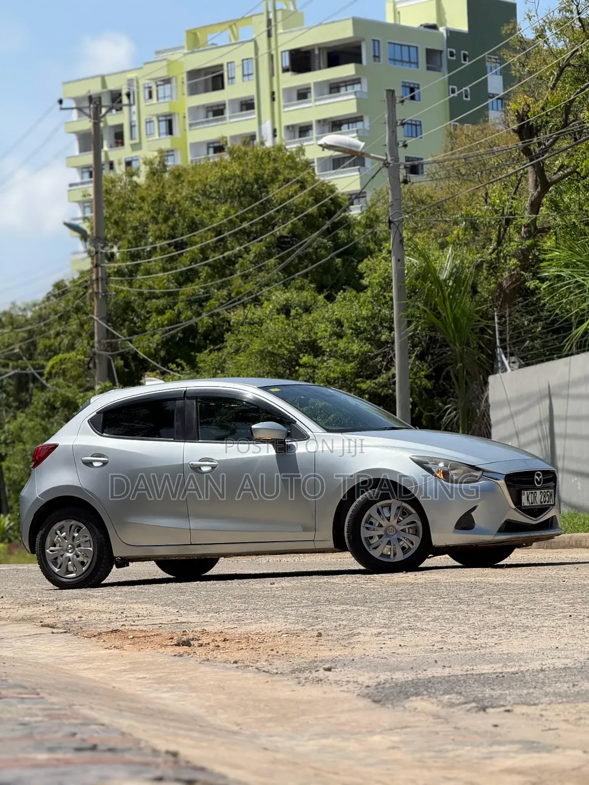 Mazda Demio 2018 Silver