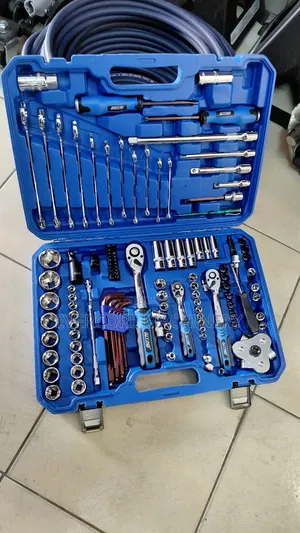 Heavy Duty 121pcs Garage Tool Box Set on Offer
