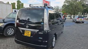 Nissan Serena 2015 Black