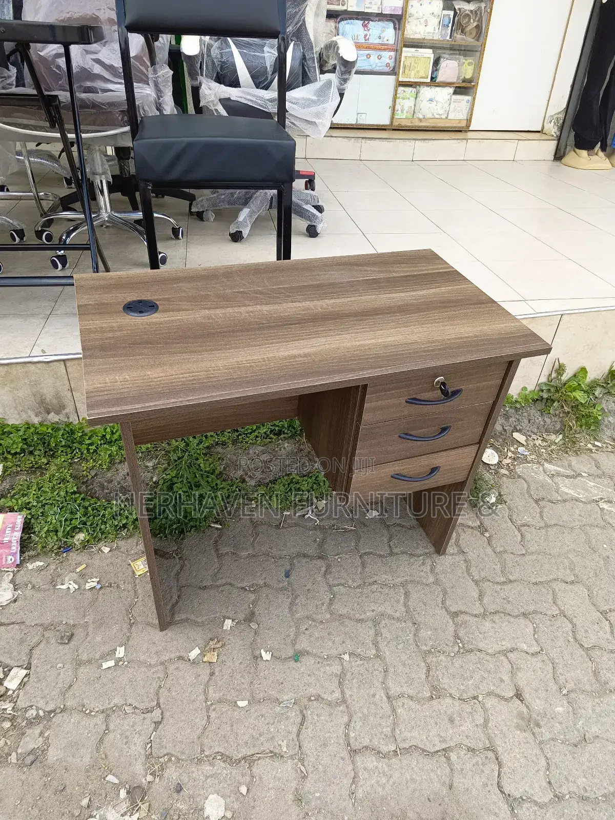 Office Desk Study Table -- Modern Style