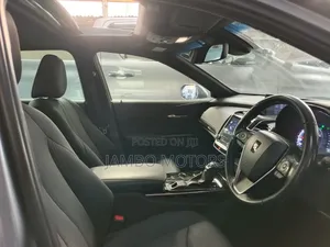 Toyota Crown 2019 Blue
