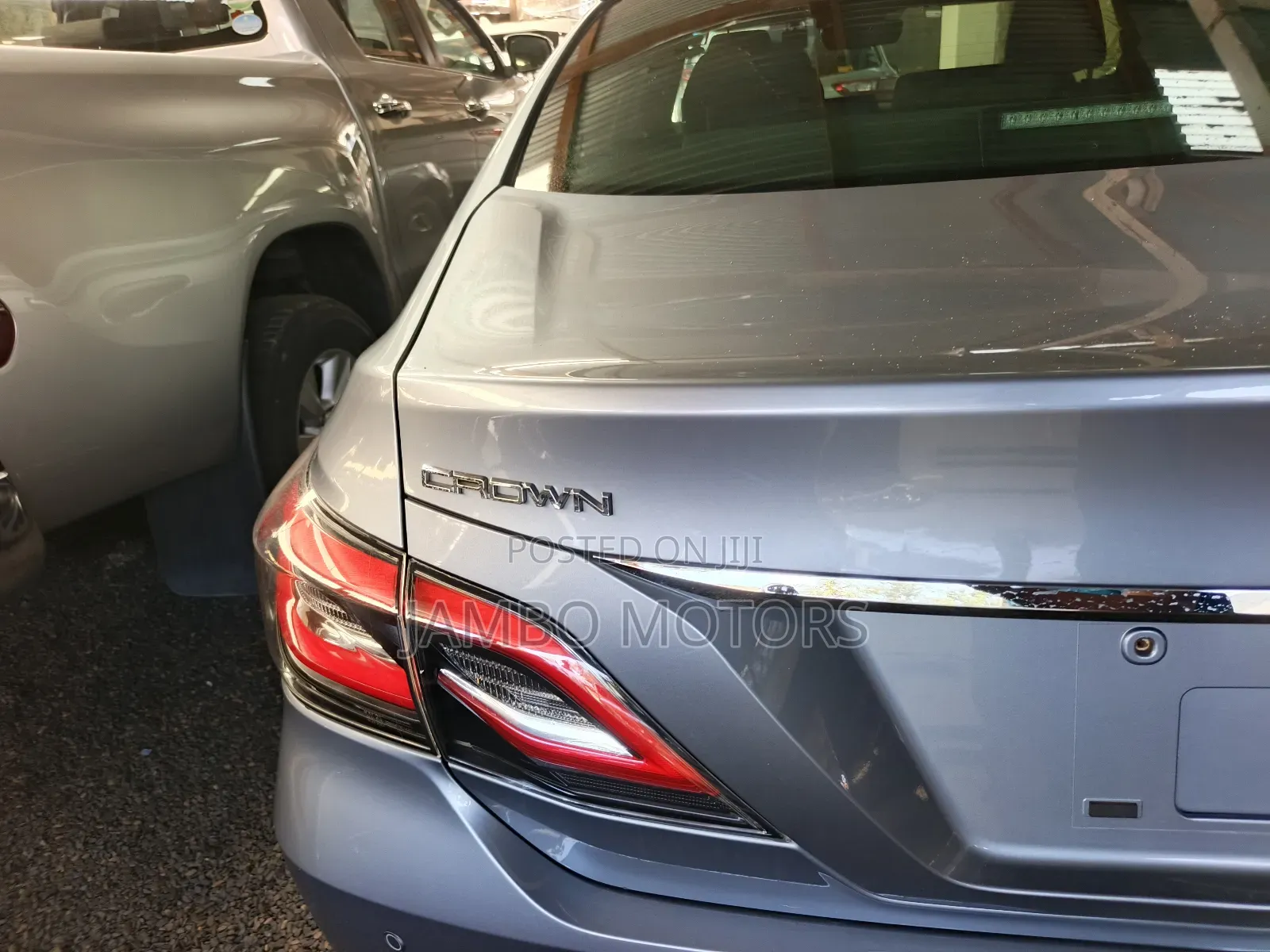 Toyota Crown 2019 Blue