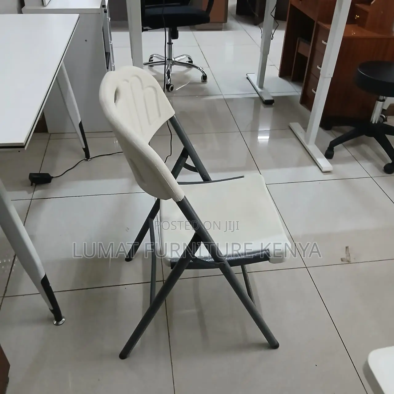 White Outdoor Foldable Chair