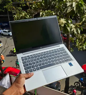 Laptop HP EliteBook 830 G8 16GB Intel Core I5 SSD 512GB