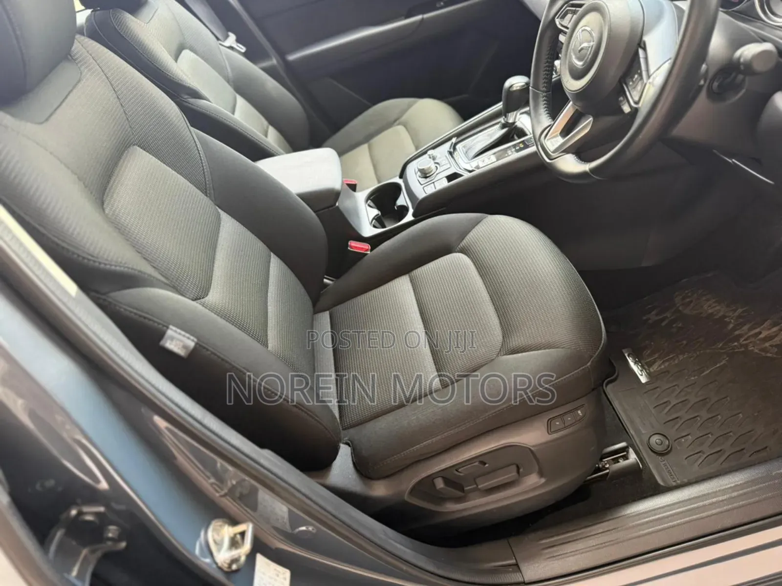 Mazda CX-5 2020 Gray