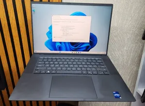 Laptop Dell Precision 5680 32GB Intel Core I7 SSD 512GB