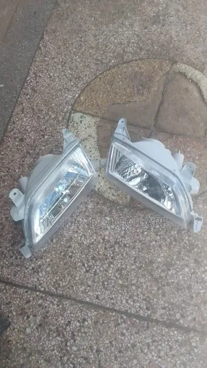 Head Lights Premio 2000