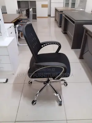 Sturdy Mesh Swivel Chair