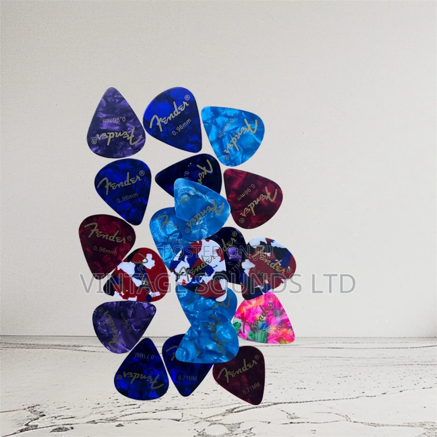 Fender Guitar Picks Thin, Medium Heavy 20pcs