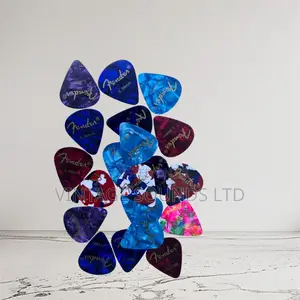 Fender Guitar Picks Thin, Medium Heavy 20pcs