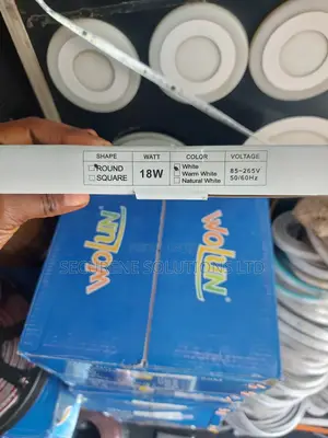 Round White Led Panel Light With an Led Driver 18w.