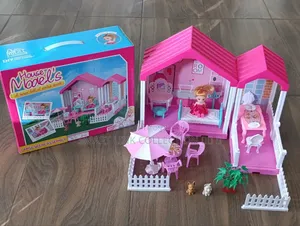 🔴Snow Princess Doll House.
73 Pcs.