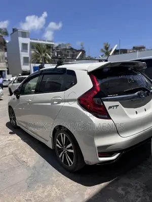 Honda Fit Sport 2019 White