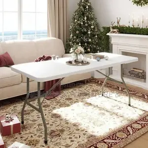 Outdoor/Indoor Foldable Table