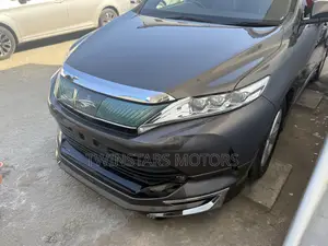 Toyota Harrier 2.0 Turbo 2018 Gray