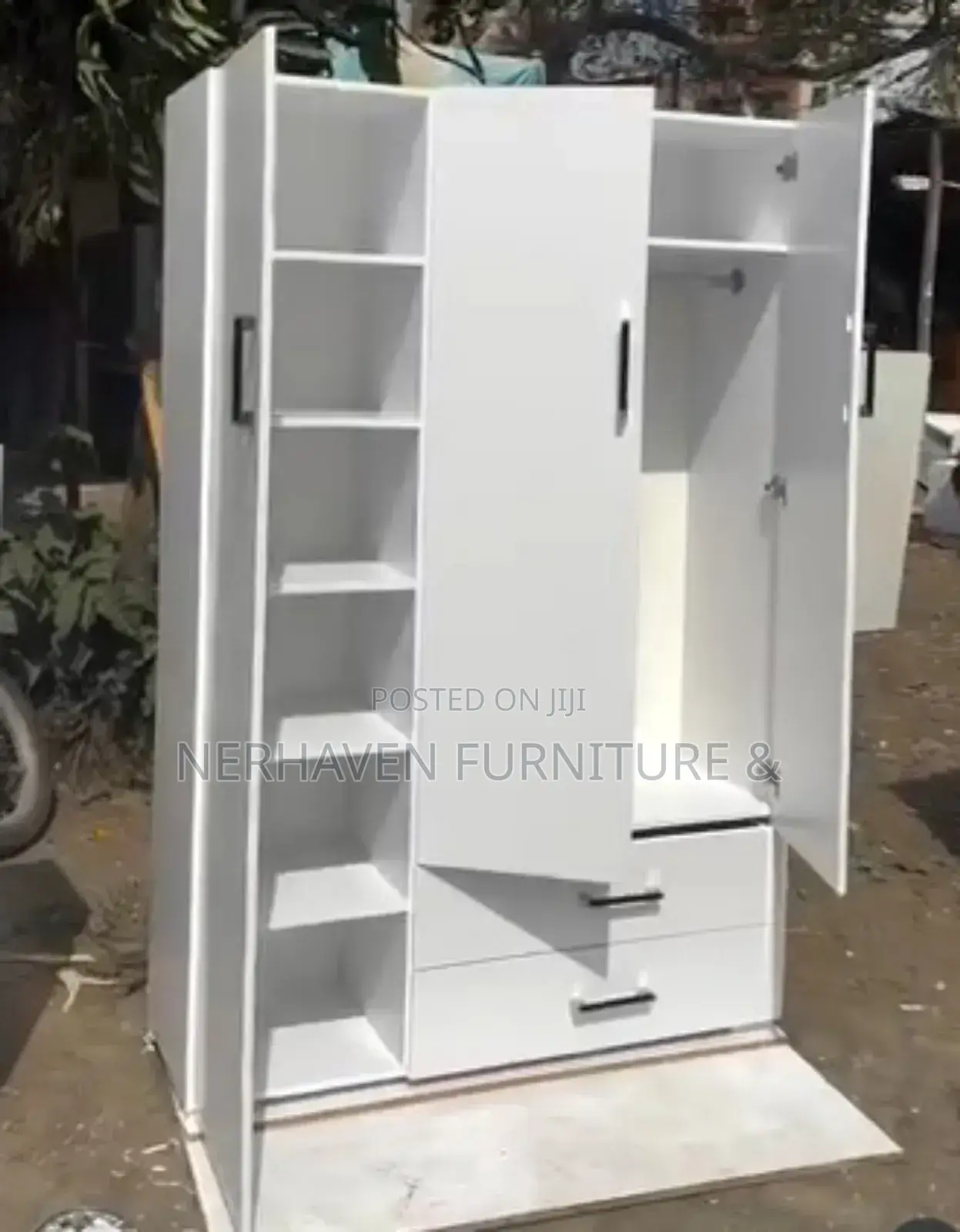 Wardrobe With Drawers and Hanging Rail