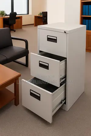 Three Spacious Drawers With Smooth Sliding