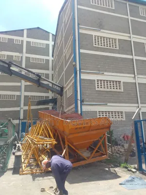 Transit Trailer Cranes for Logistics Services Are Available