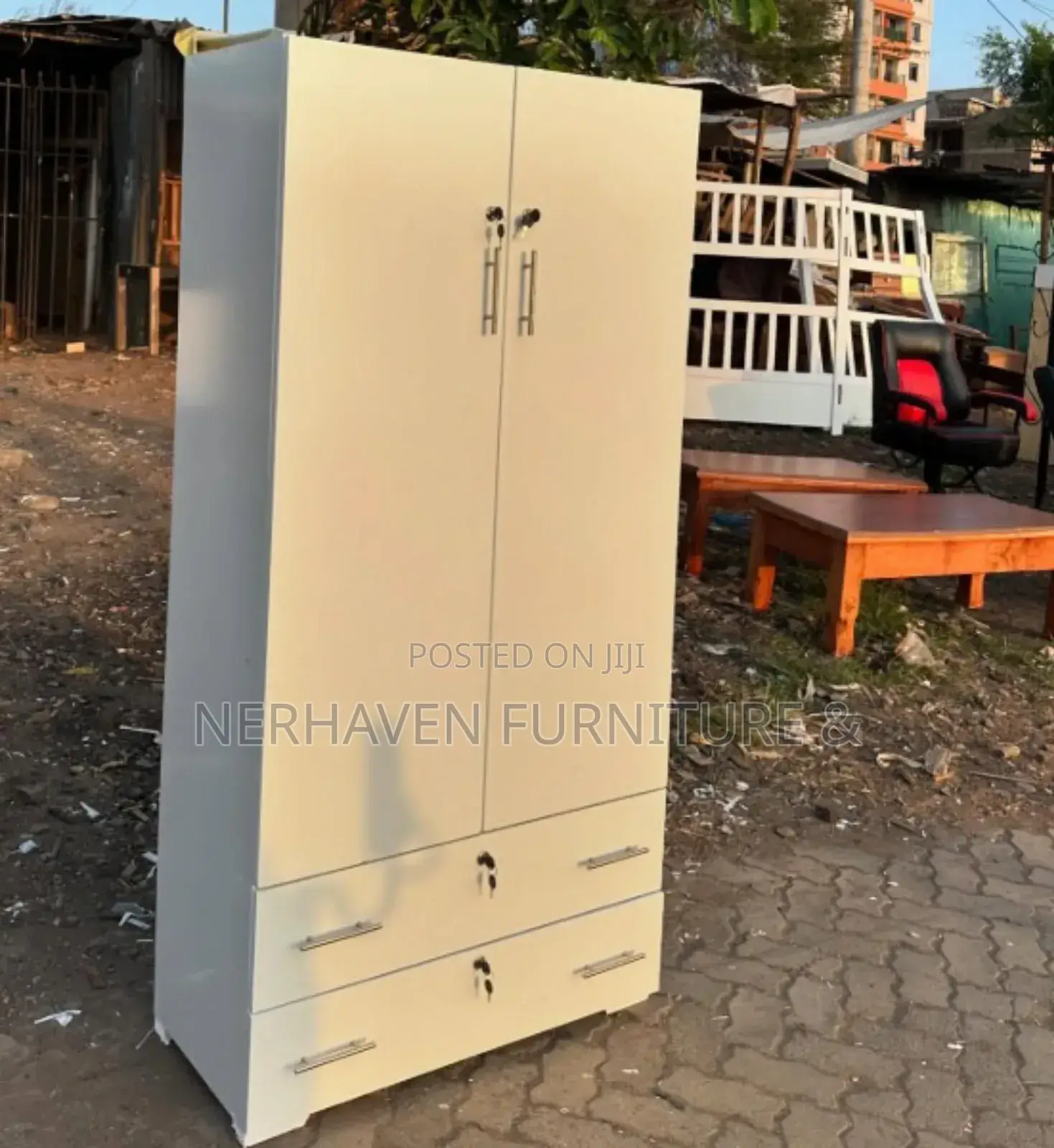 Clssic Modern Wardrobe