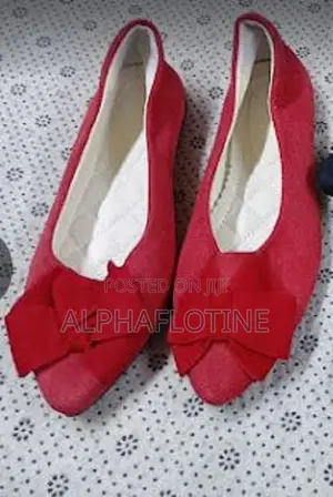Soft and Light Faux Suede Women Simple Shallow Mouth Pointed Toe Shoes