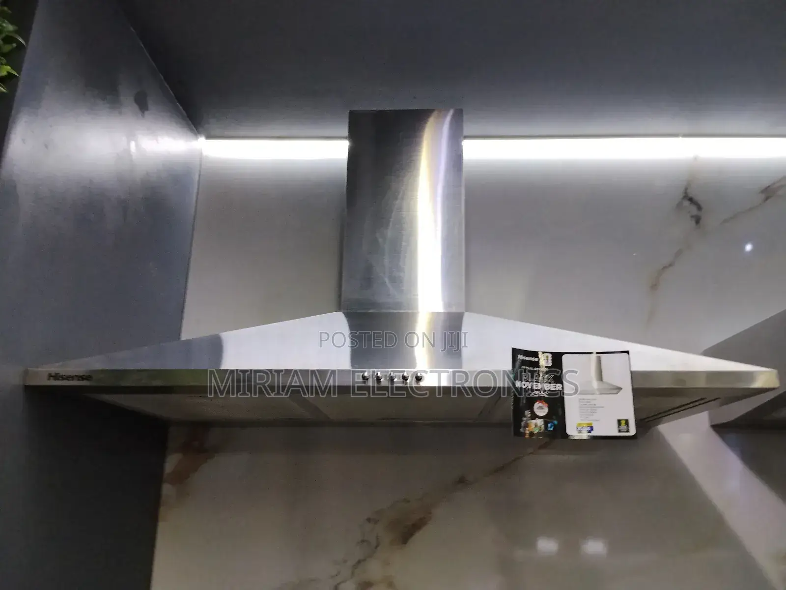 Hisense 90cm Hho90tass Built-in Pyramid Chimney Hood