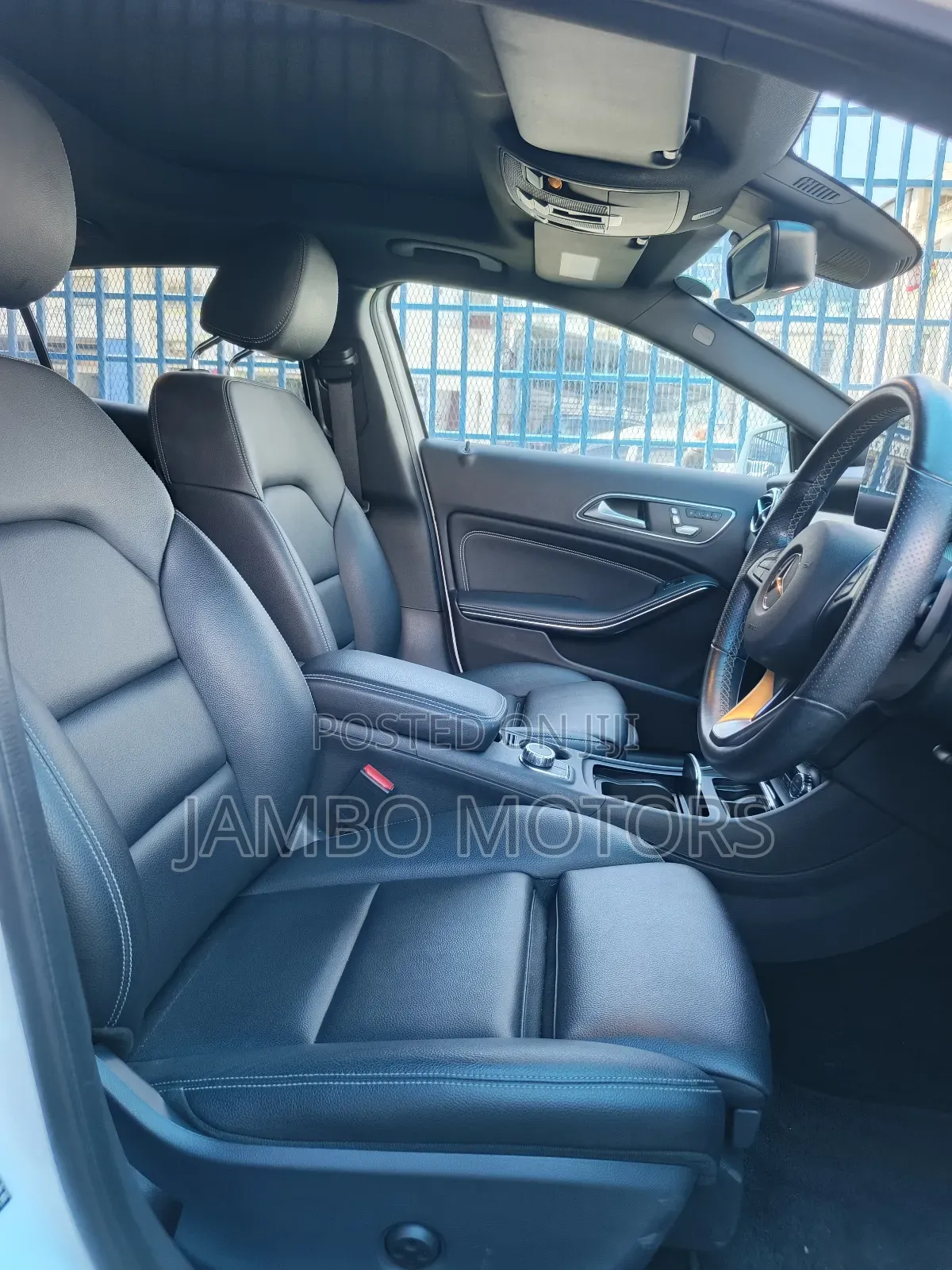 Mercedes-Benz GLA-Class 2019 White