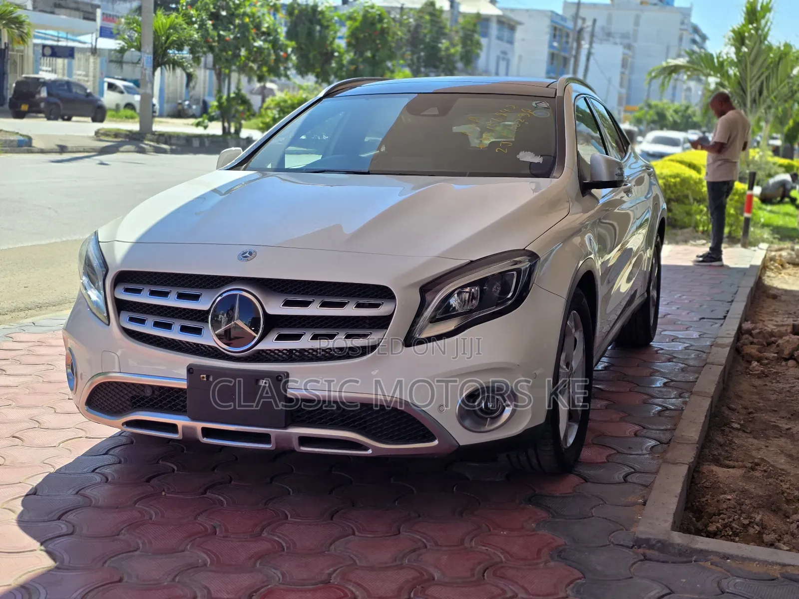 Mercedes-Benz GLA-Class 2018 White