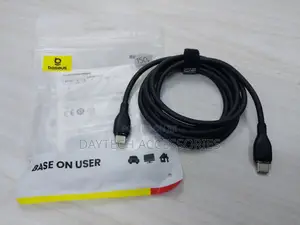1.5m Baseus Usb-C to Usb-C Cable.