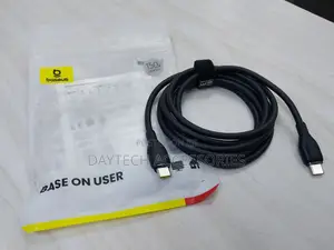 1.5m Baseus Usb-C to Usb-C Cable.