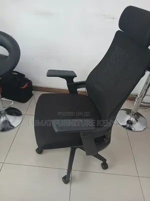 Mesh Confortable High Back Plastic Back Seat