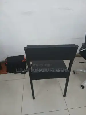 Black Medium Back Catalina Office Visitors Seat