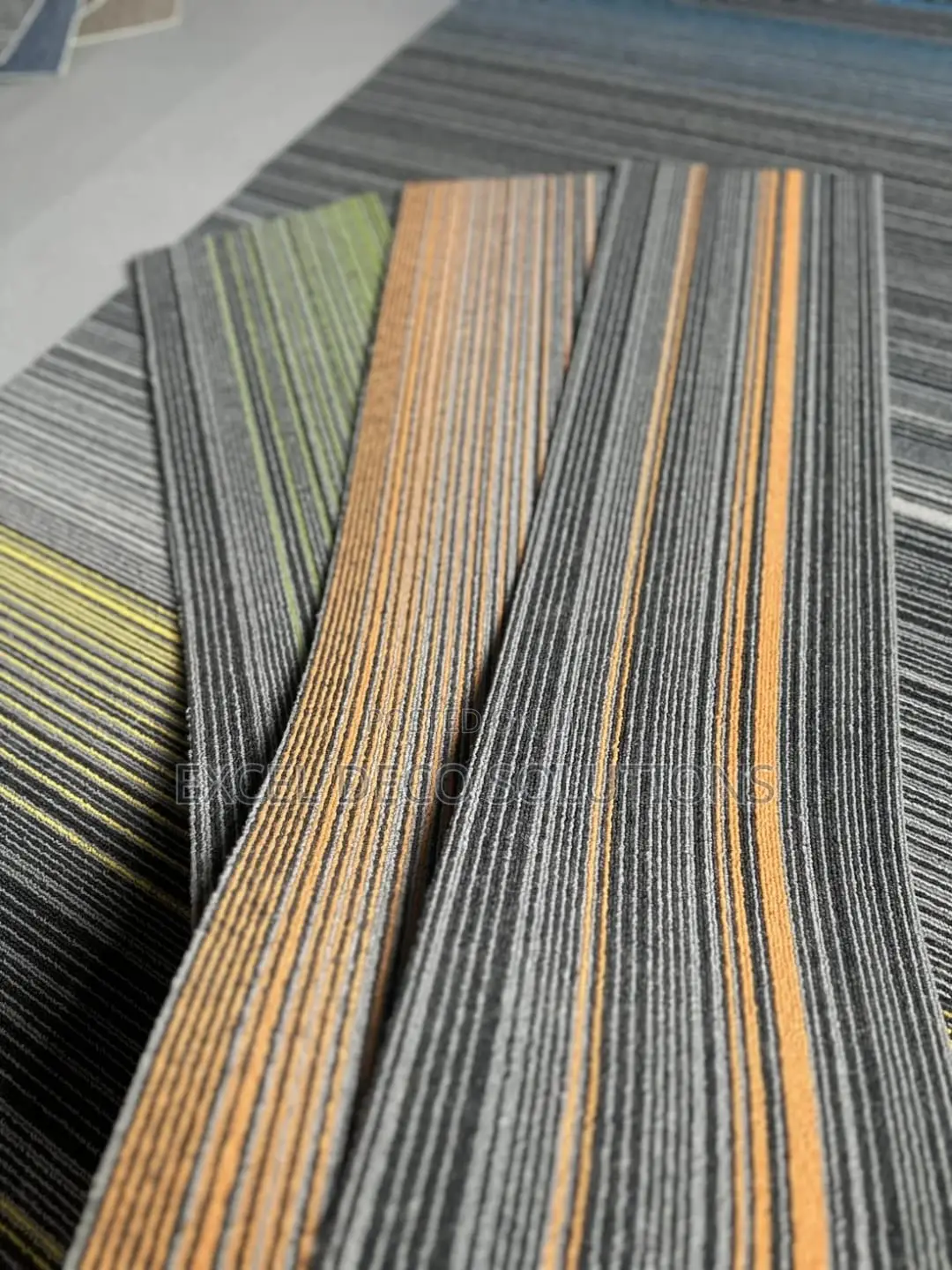 Ideal for Office and Home Use Carpet Tiles