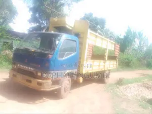 Mitsubishi Canter Hd Kav 2000 Blue
