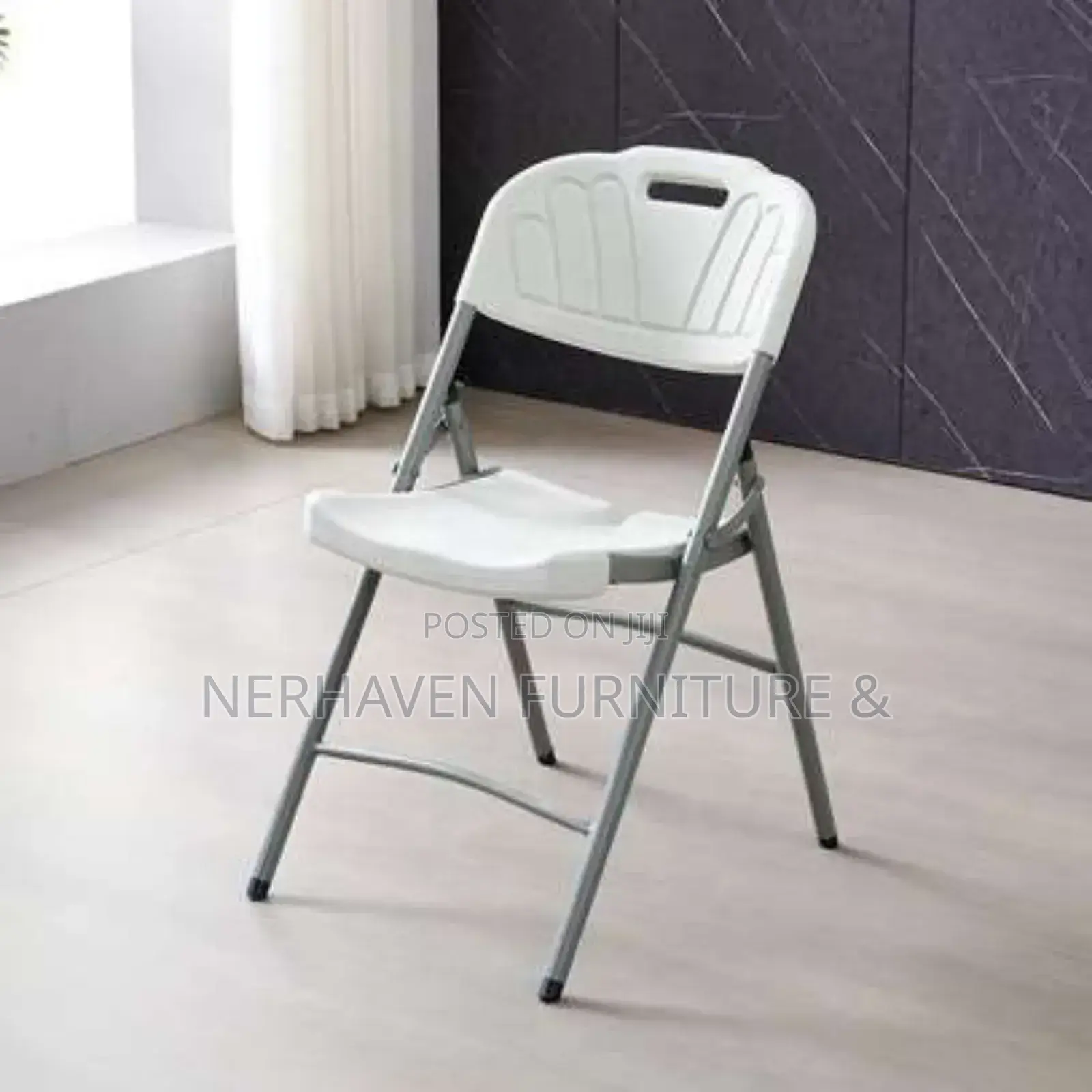 Durable Plastic Foldable Chair – Lightweight Sturdy