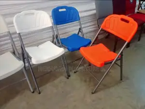 Heavy-Duty Foldable Chair – For Conferences Meetings