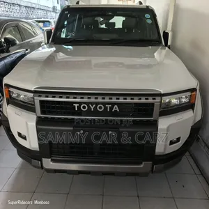 Toyota Land Cruiser Prado 2.8 2025 White