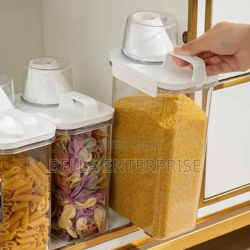Storage Containers With Measuring Cup