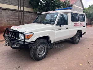 Toyota Land Cruiser 2018 White