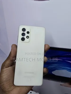 Samsung Galaxy A52 128 GB White