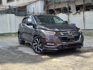 Honda Vezel 1.5 Hybrid 2WD 2019 Purple