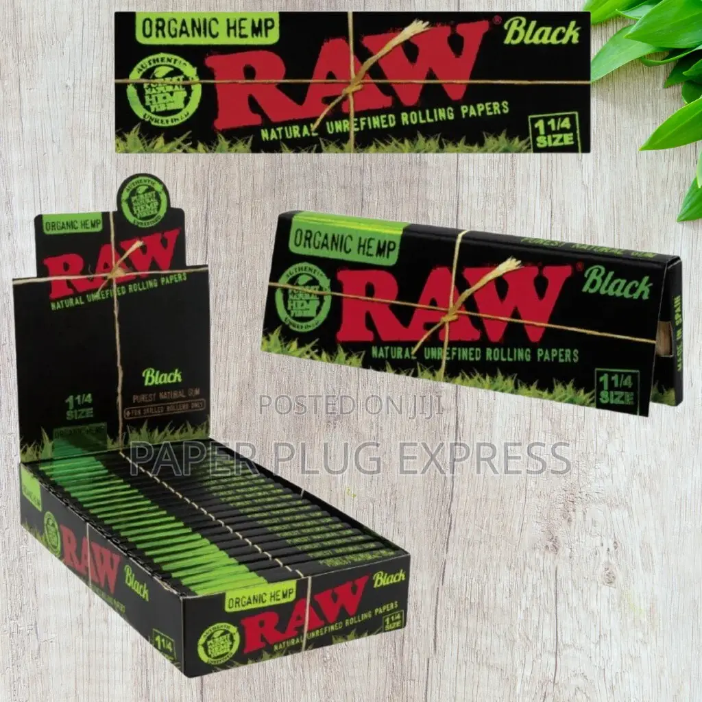 Raw Black Organic Hemp 1 1/4 Size Rolling Papers