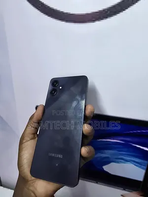 Samsung Galaxy A05 64 GB Gray