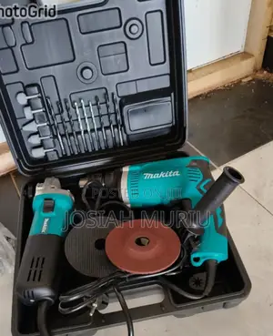 Makita Combo Tool Kit Drill 710w+Angle Grinder 840w