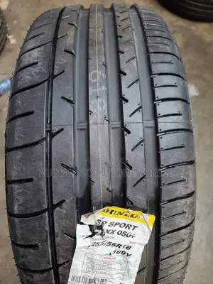 255/55r18 Dunlop Tires [Made In Japan ]